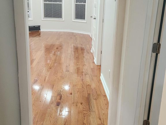 4th image of 1815 Euclid Ave #2