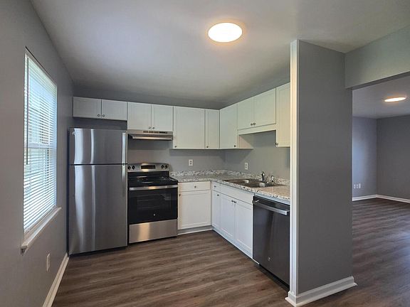 4th image of 233 W Cleveland Ave