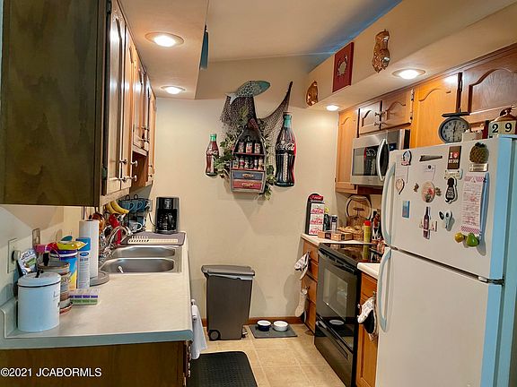 5th image of 5113 S Brooks Dr