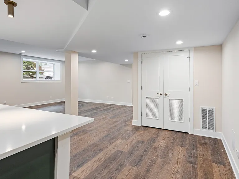 3227 W Belden Ave #G — Photo 5