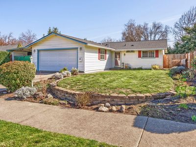 1725 Howell Ave, Medford, OR, 97501