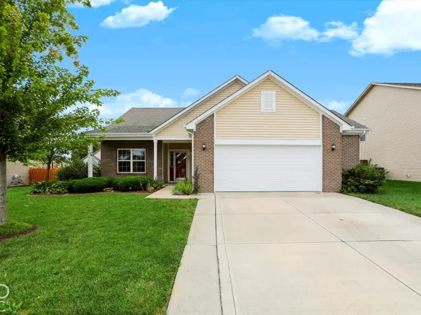 707 Prospector Dr, Greenfield, IN 46140