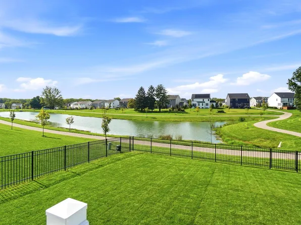 1302 Clover St, Sunbury, OH 43074