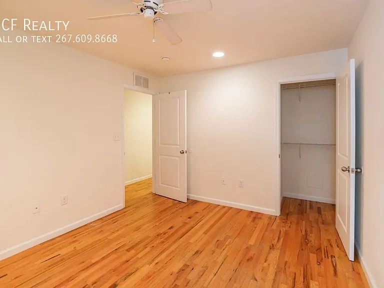 330 N Preston St #UPPER LEVEL — Photo 23