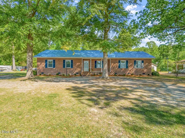 1155 4 Forks Road, Elizabeth City, NC 27909