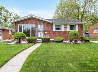 985 Juneau Rd, Ypsilanti, MI 48198