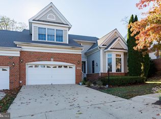 820 Hidden Bluff Cir, Baltimore, MD 21228