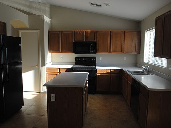 3rd image of 7045 W Cavalier Dr