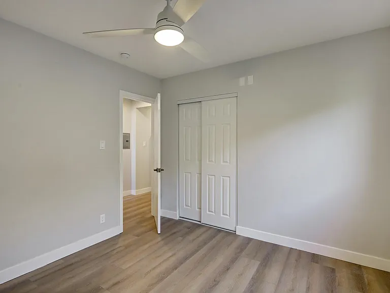 644 Pier Ave #2 — Photo 14