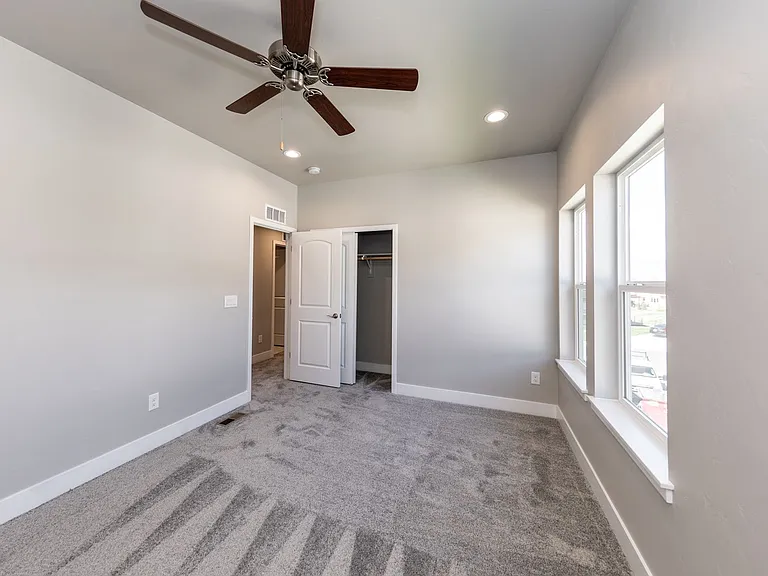 5365 Sky Top Ln — Photo 56