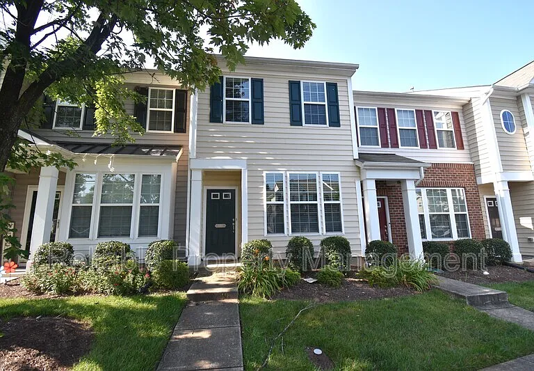 830 Cupola Dr — Photo 1