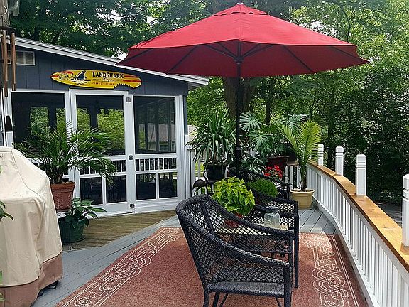 Side Deck