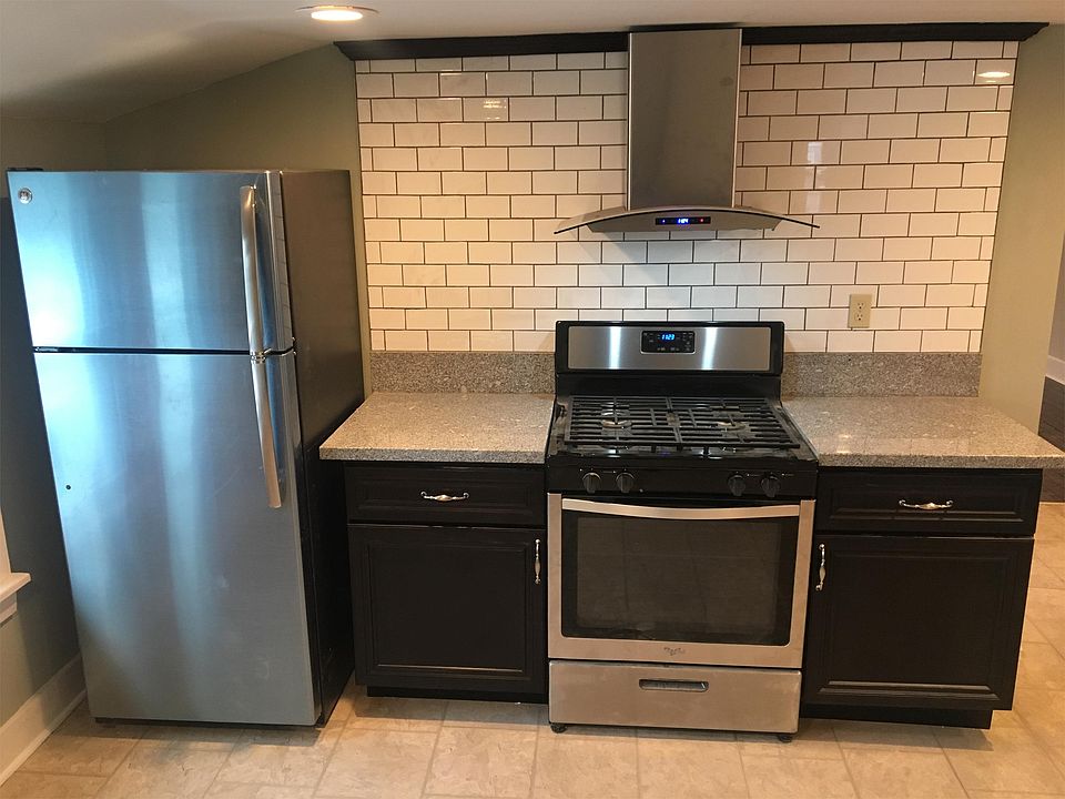 1st image of 757 Amherst St #3