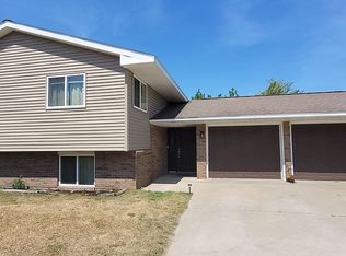 6066 Ridge Rd, Cheboygan, MI 49721