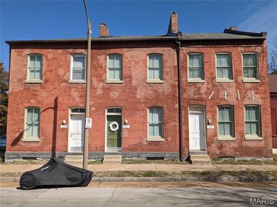 225 W Steins St, Saint Louis, MO, 63111