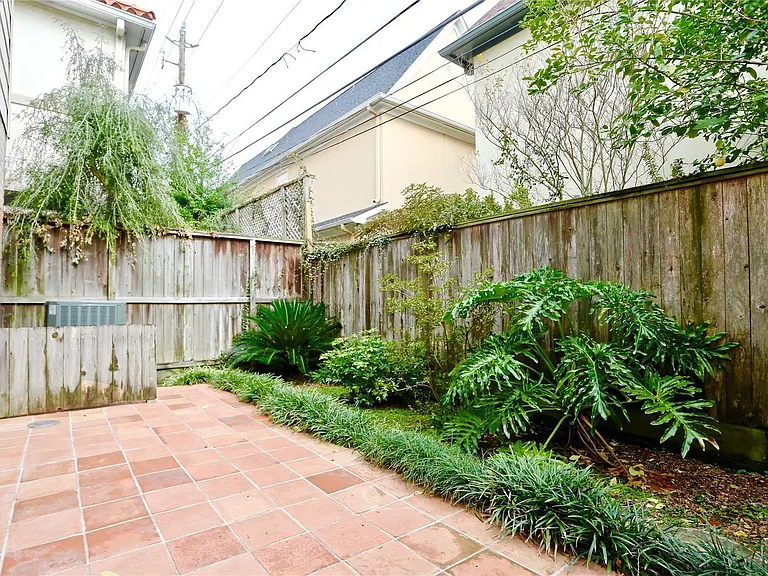 1721 Potomac Dr #C — Photo 9