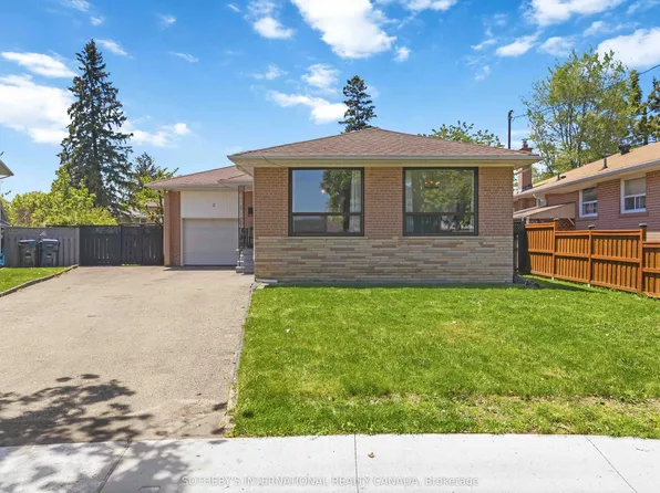 11 Pagoda Pl, Toronto, ON M9V 2V2