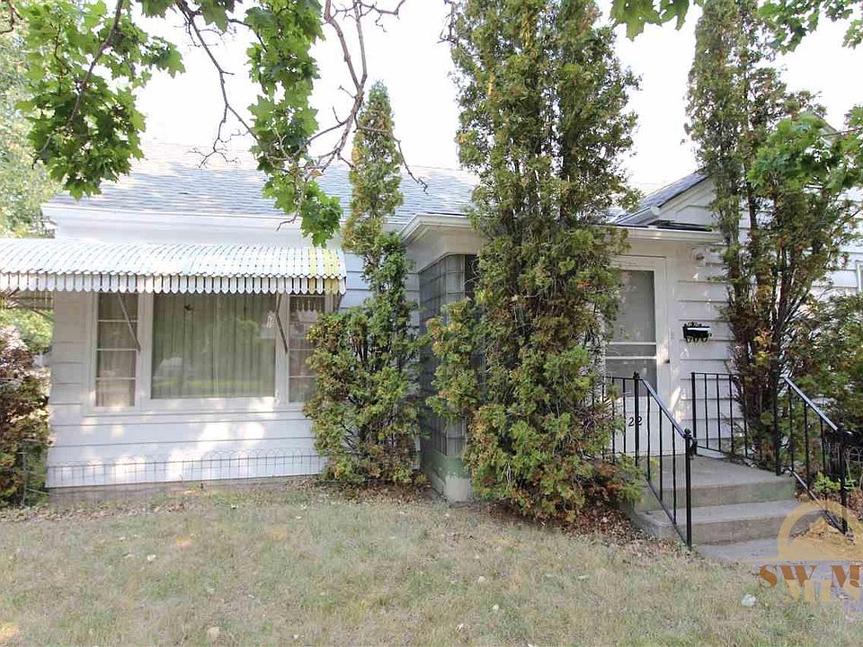 1st image of 822 W Clark St