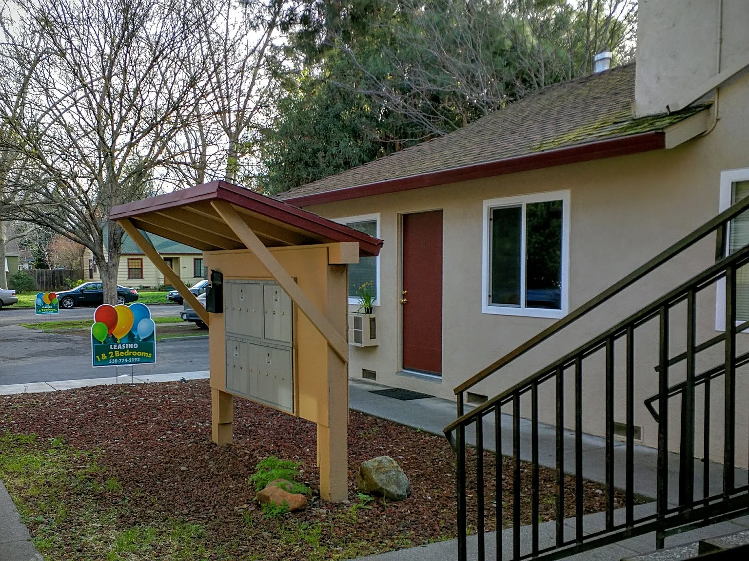 Walnut Tree Manor — Photo 3