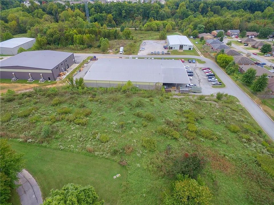 1st image of 3 S Main Ave