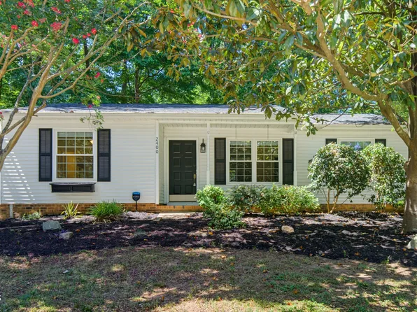2400 Perennial St, Raleigh, NC 27603