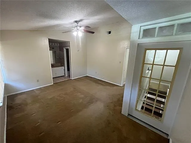 2321 Oxford Pl — Photo 12