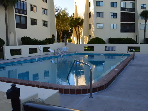 115 N Indian River Dr APT 231, Cocoa, FL 32922