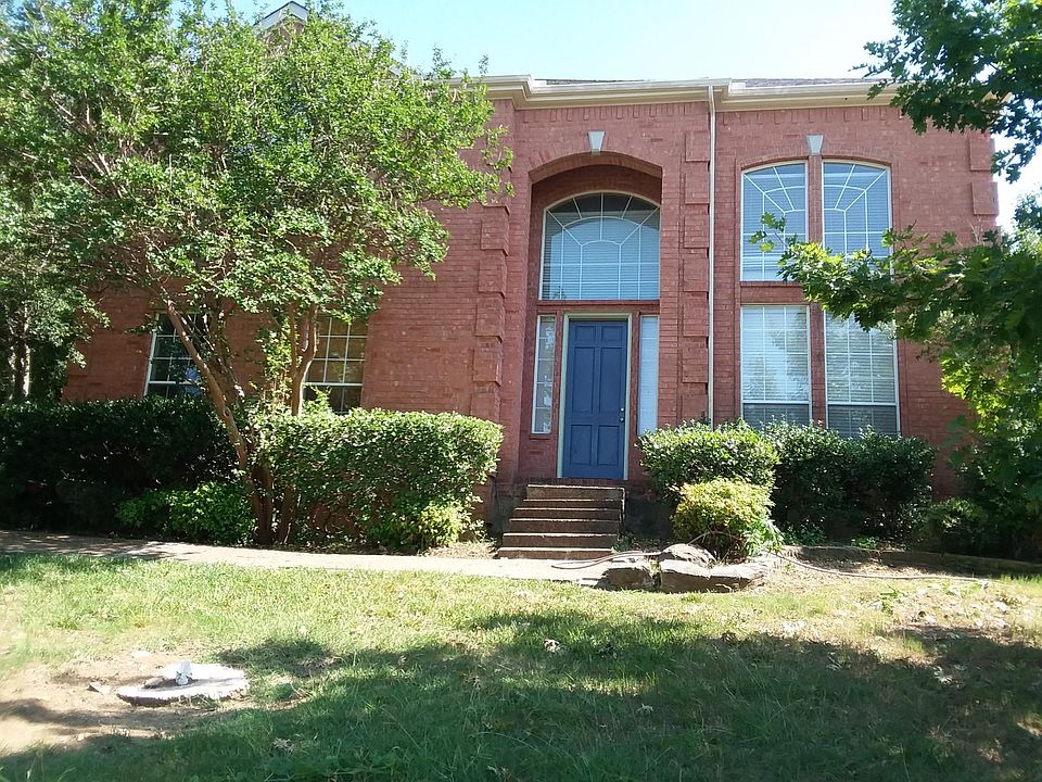 1st image of 2516 Country Club Dr W