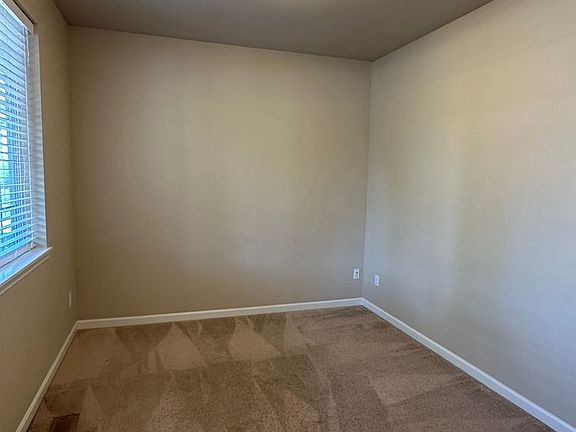 2nd image of 7602 Pike Ave NE