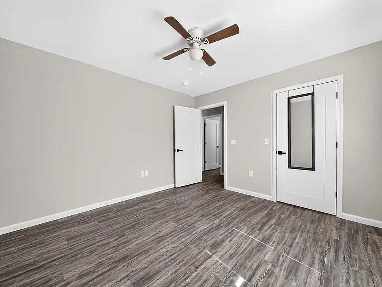213 Rie Ct — Photo 21