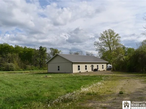 3295 Gerry Levant Rd, Falconer, NY 14733