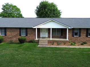 255 Douglas Ln, Gallatin, TN 37066