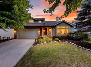 5629 Kinsale Dr, Fitchburg, WI 53711