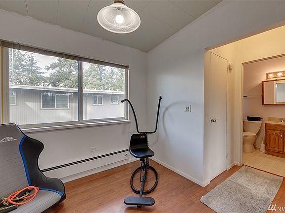 4th image of 465 Winslow Way E APT 310