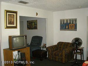 2nd image of 8051 Waxwing Ave