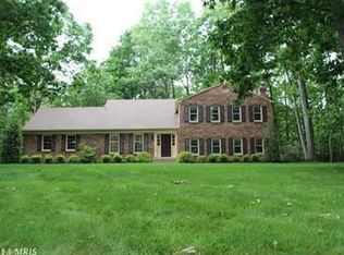 2204 Nobehar Dr, Vienna, VA 22181