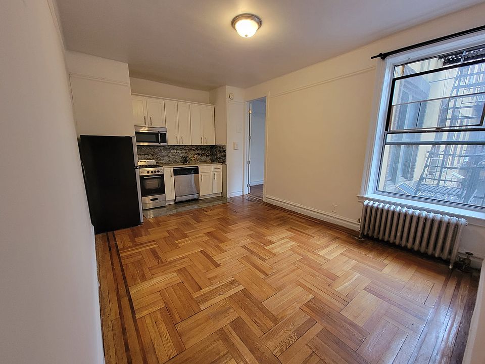 1st image of 991 Carroll St #B8