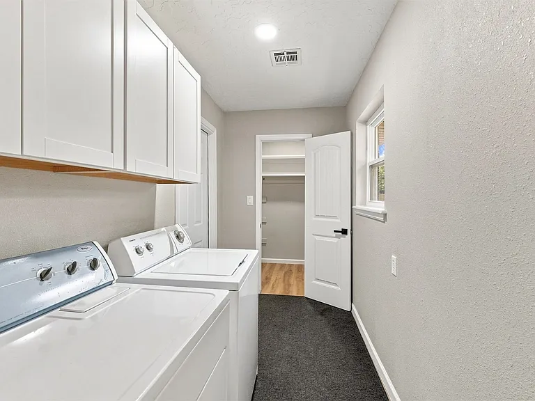 6655 S 67th East Ave — Photo 34