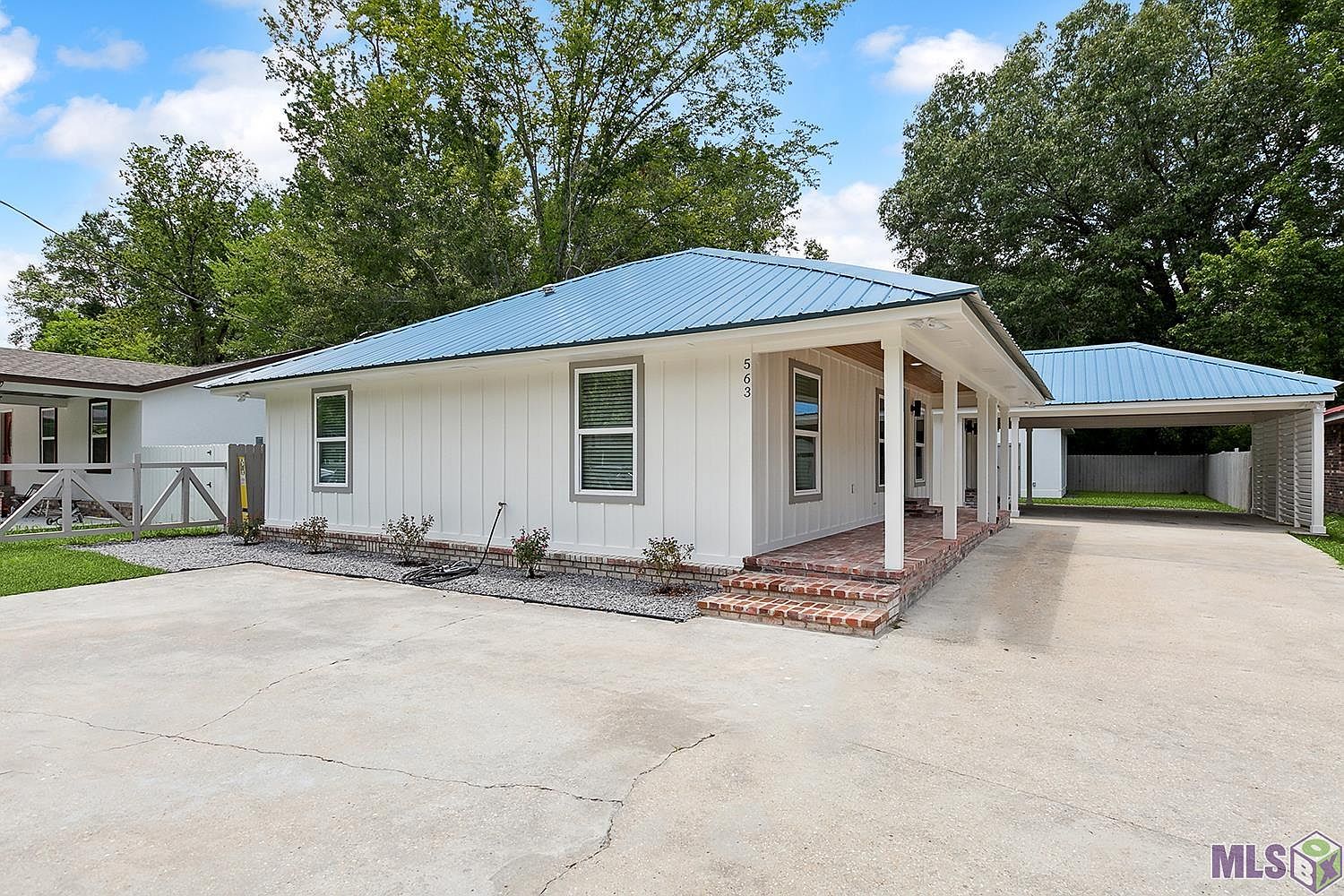 563 East St, Denham Springs, LA 70726 | Zillow