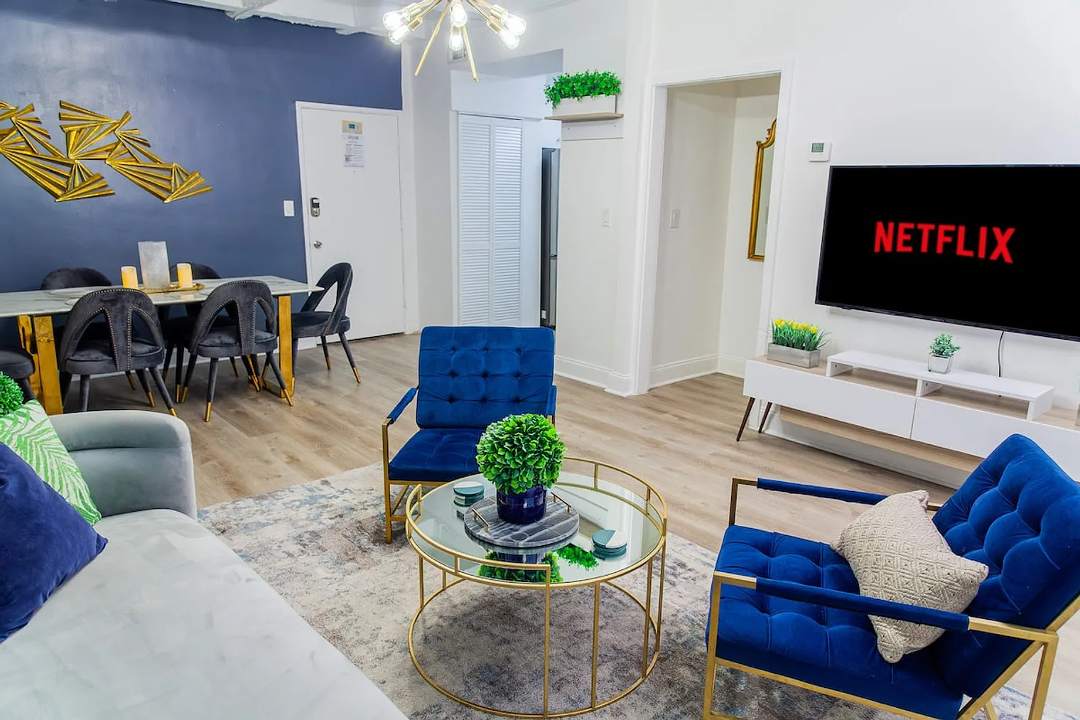 2 bed, 1.0 bath, $6,455 — Photo 4