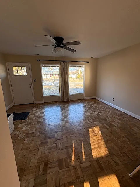 4 bed, 1248 sqft, $2,700 — Photo 4