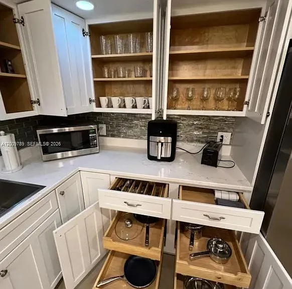 5221 York Ct — Photo 10
