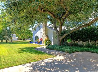 904 N Lincoln, Fredericksburg, TX 78624