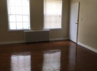 12 Danbury St SE APT 1, Washington, DC 20032
