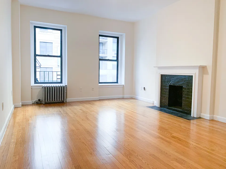 152 E 84th St #3J