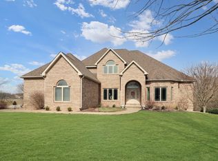 5100 S Diamond Point, Mapleton, IL 61547