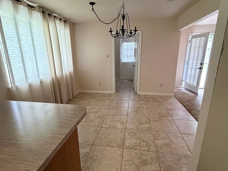 Breakfast Room