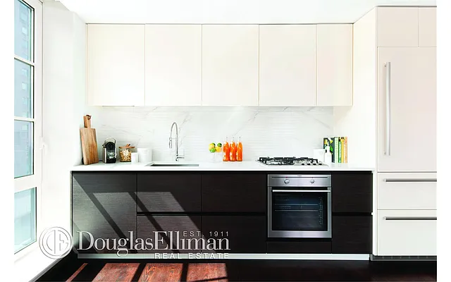 Rented by Douglas Elliman | media 3