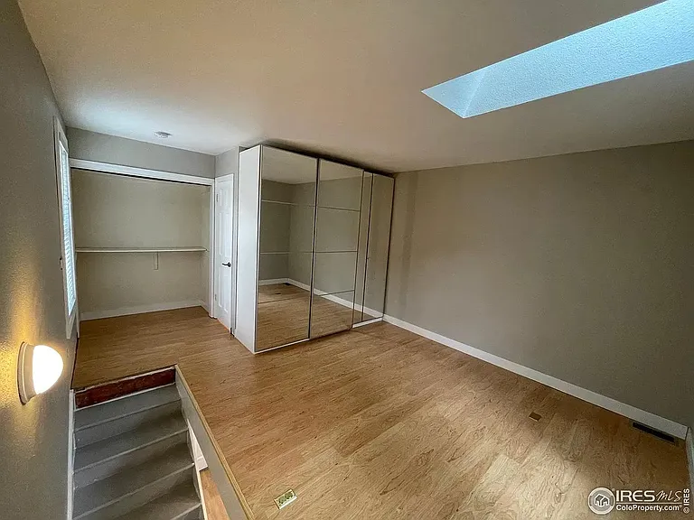 1237 Elder Ave #10 — Photo 10