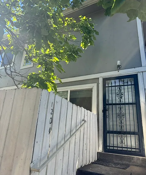 1204 Sable Blvd — Photo 1